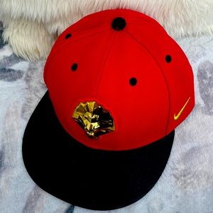 Nike true hat